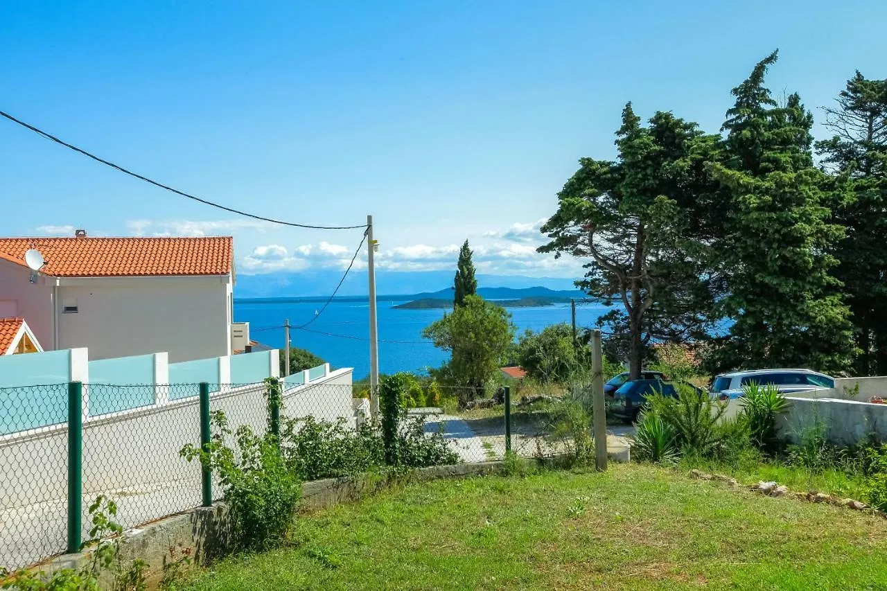 Holiday Hometoni Savar Croatia